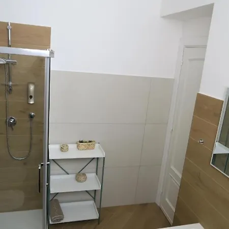 Apartment C'era Volta A *